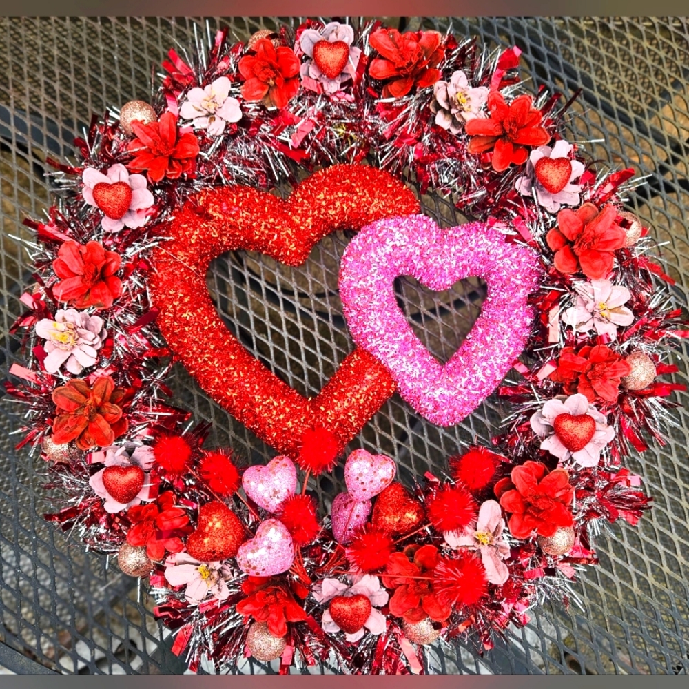 Valentine’s Day Wreath 18" Wire Frame